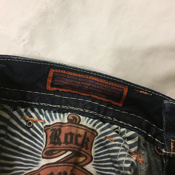 Rock Revival Jeans - Picture 5 of 6
